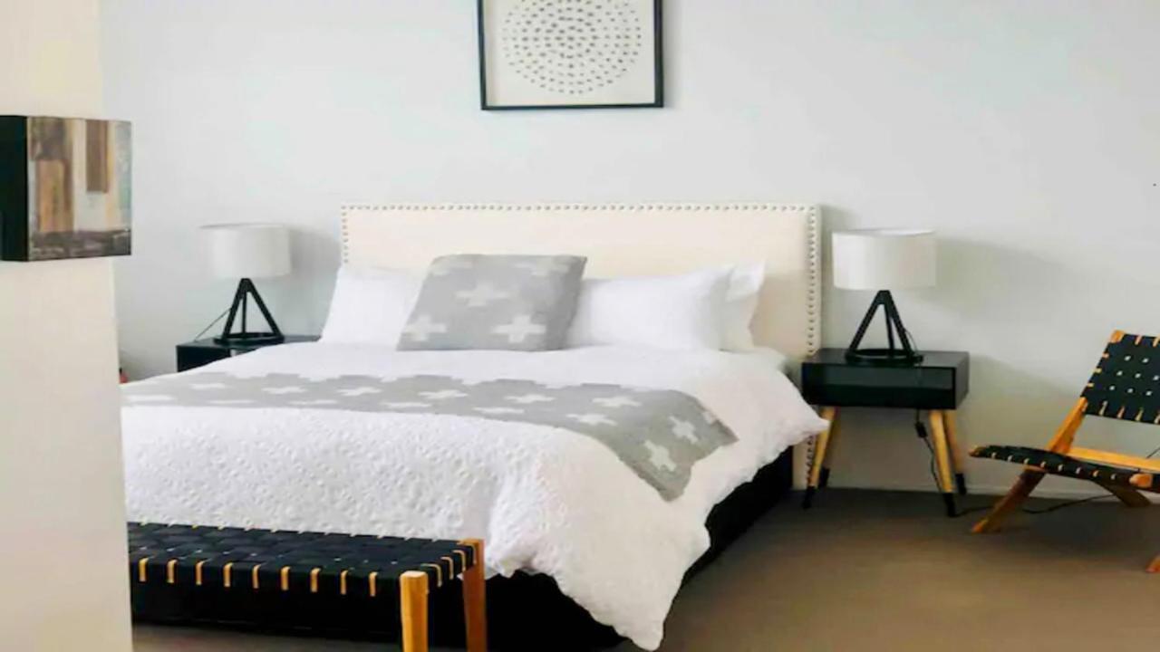City Fringe Apartment With Sky Tower And City Views Auckland Extérieur photo