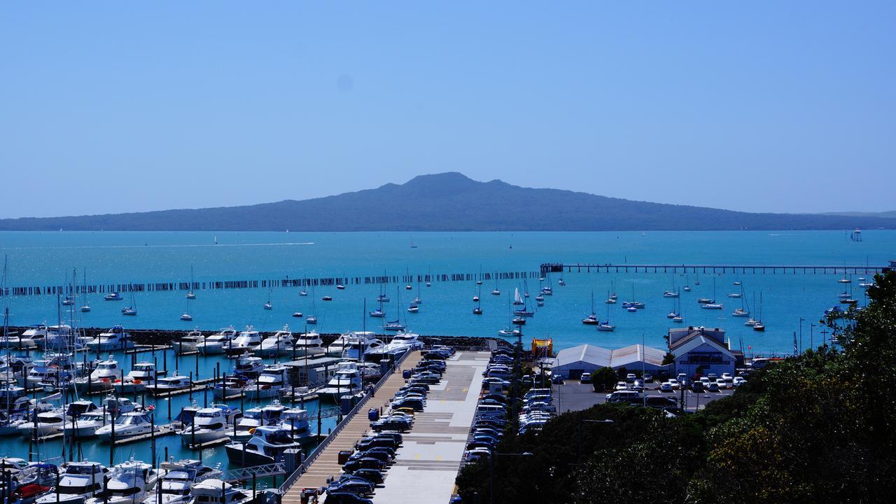 City Fringe Apartment With Sky Tower And City Views Auckland Extérieur photo